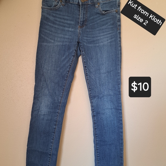 JEANS - Picture 3 of 16